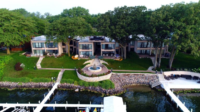 Lakeside Condo Okoboji, Iowa