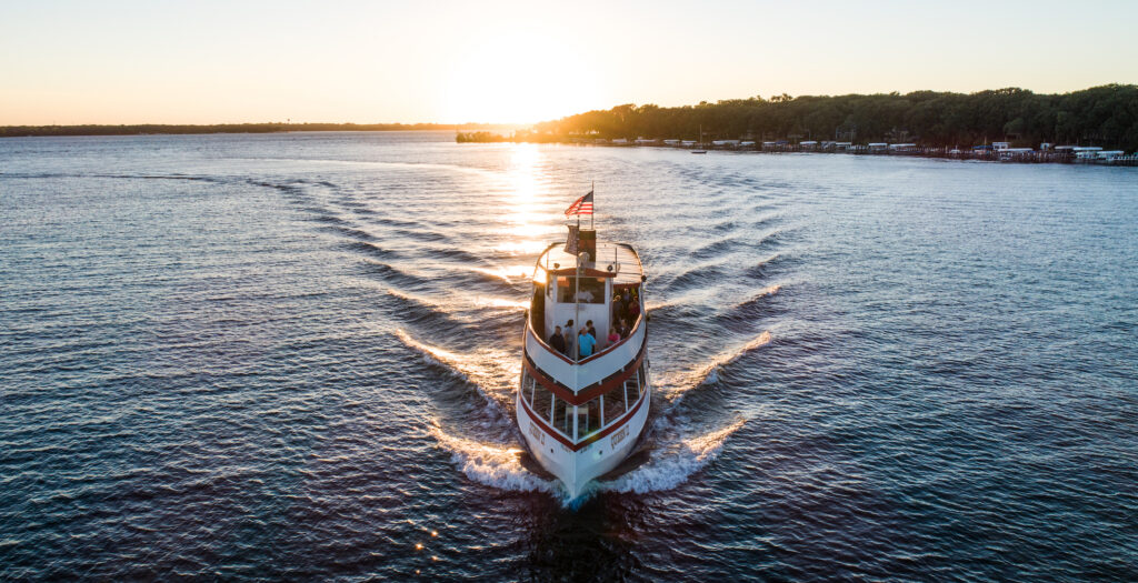 a photo of the ship The Queen II​