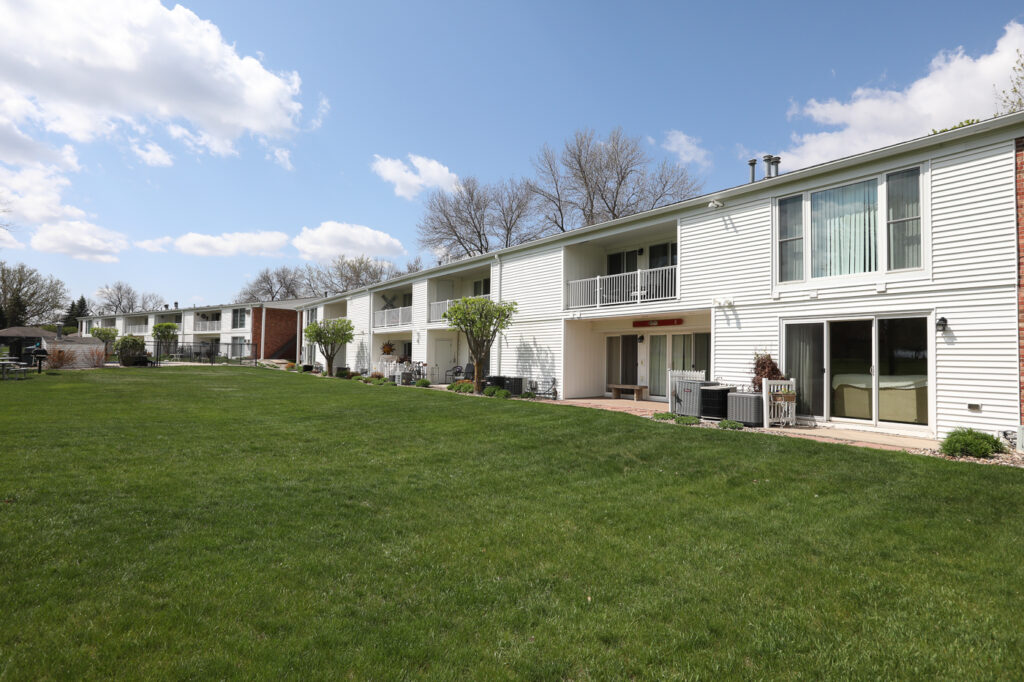 Brooks Golf Course Condo Association in Okoboji, Iowa