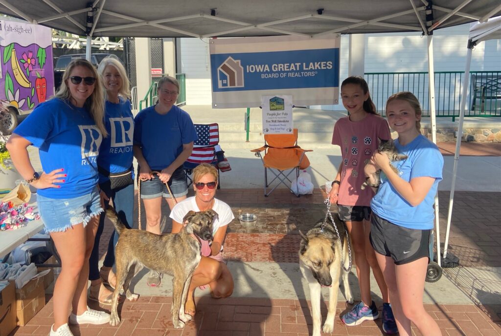 IGLBOR Volunteer at the Local Farmers Market Event in Arnolds Park, Iowa